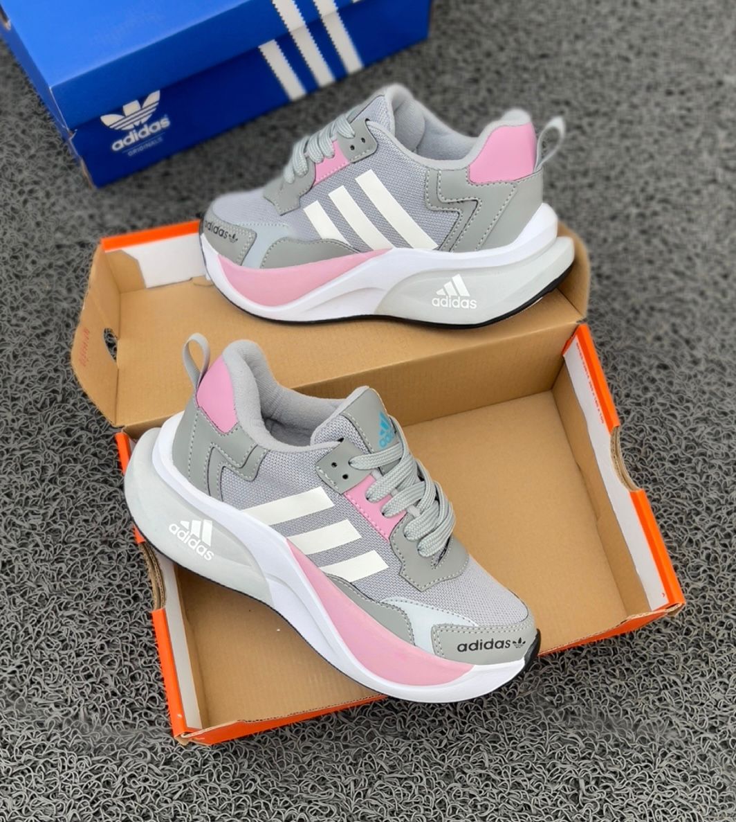 ADIDAS CHINAX