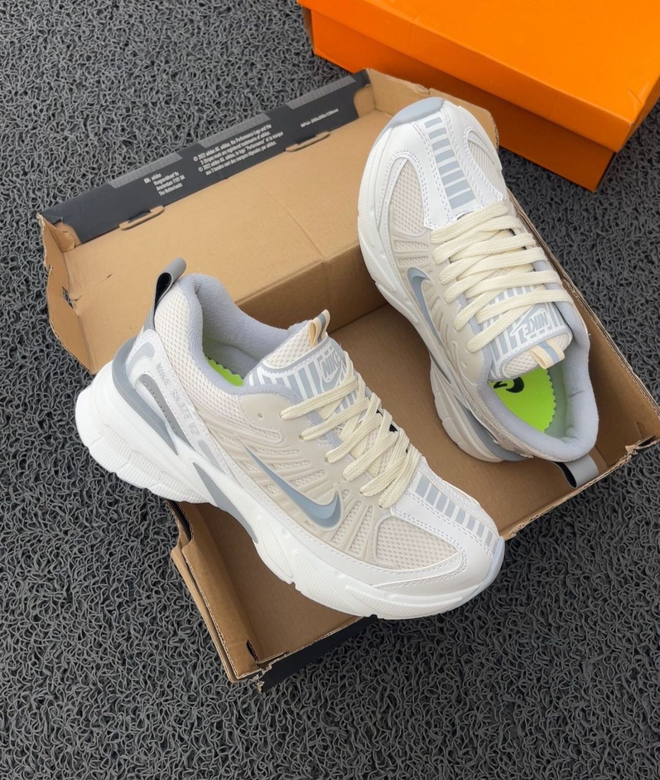 NIKE VK3