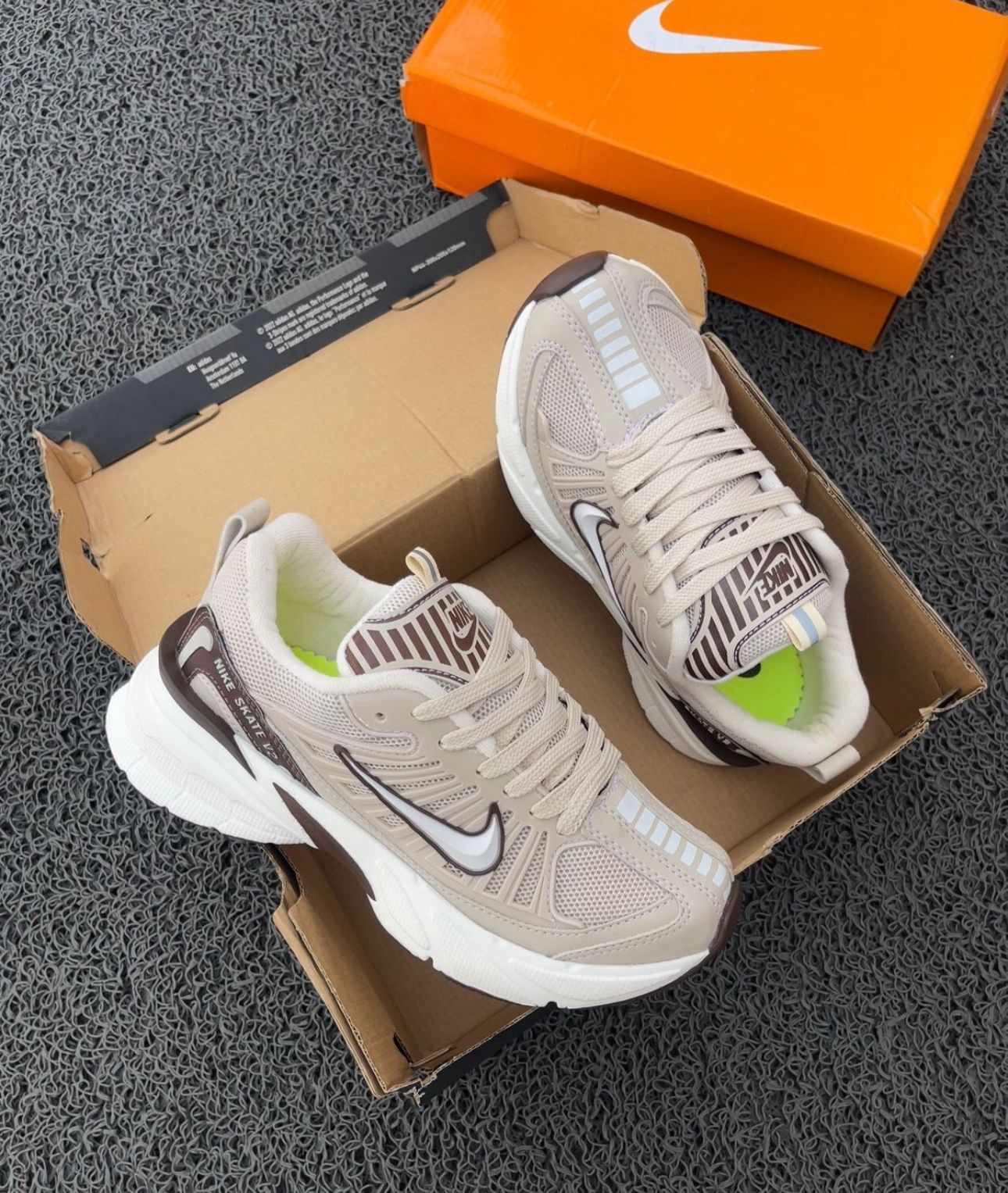 NIKE VK3